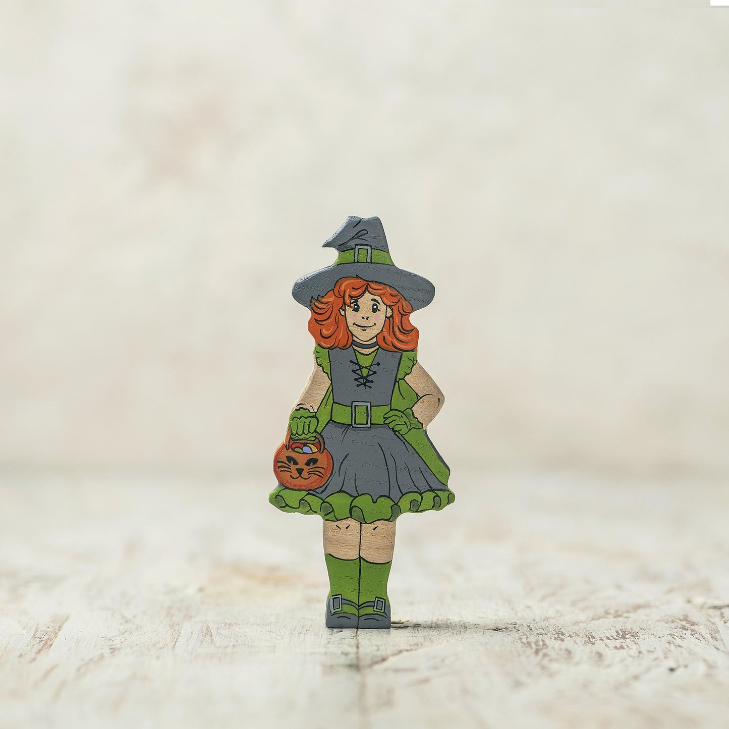 Halloween Wooden Trick-or-Treating Kids