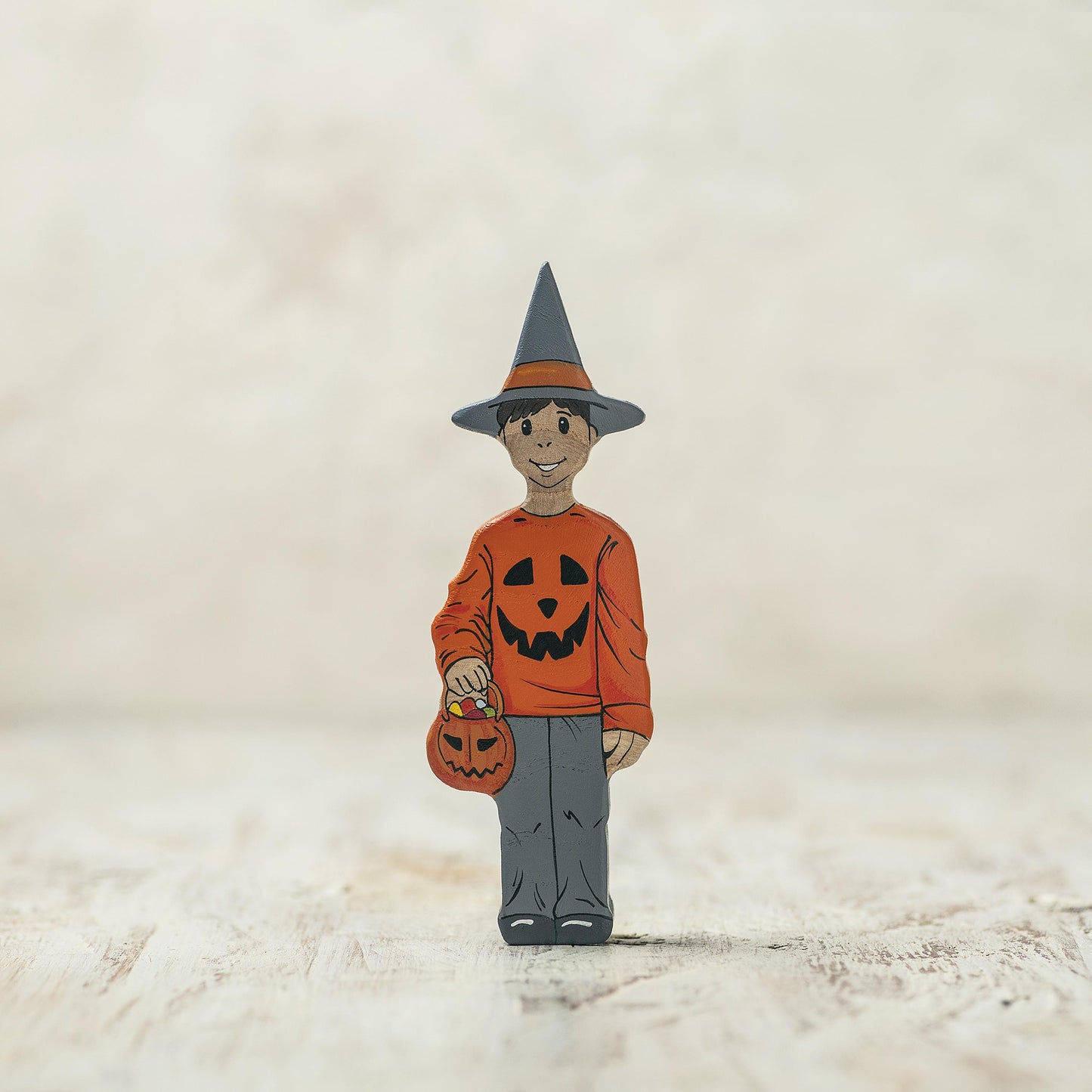 Halloween Wooden Trick-or-Treating Kids