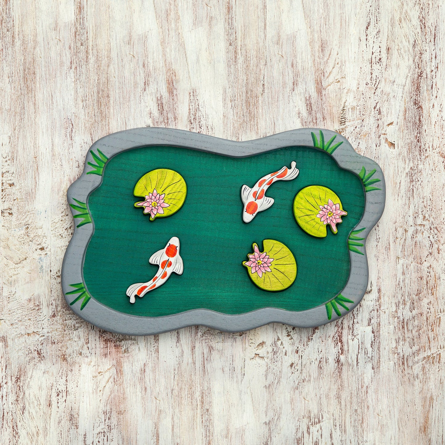 Wooden Pond with 2 fish and 3 pond lilies