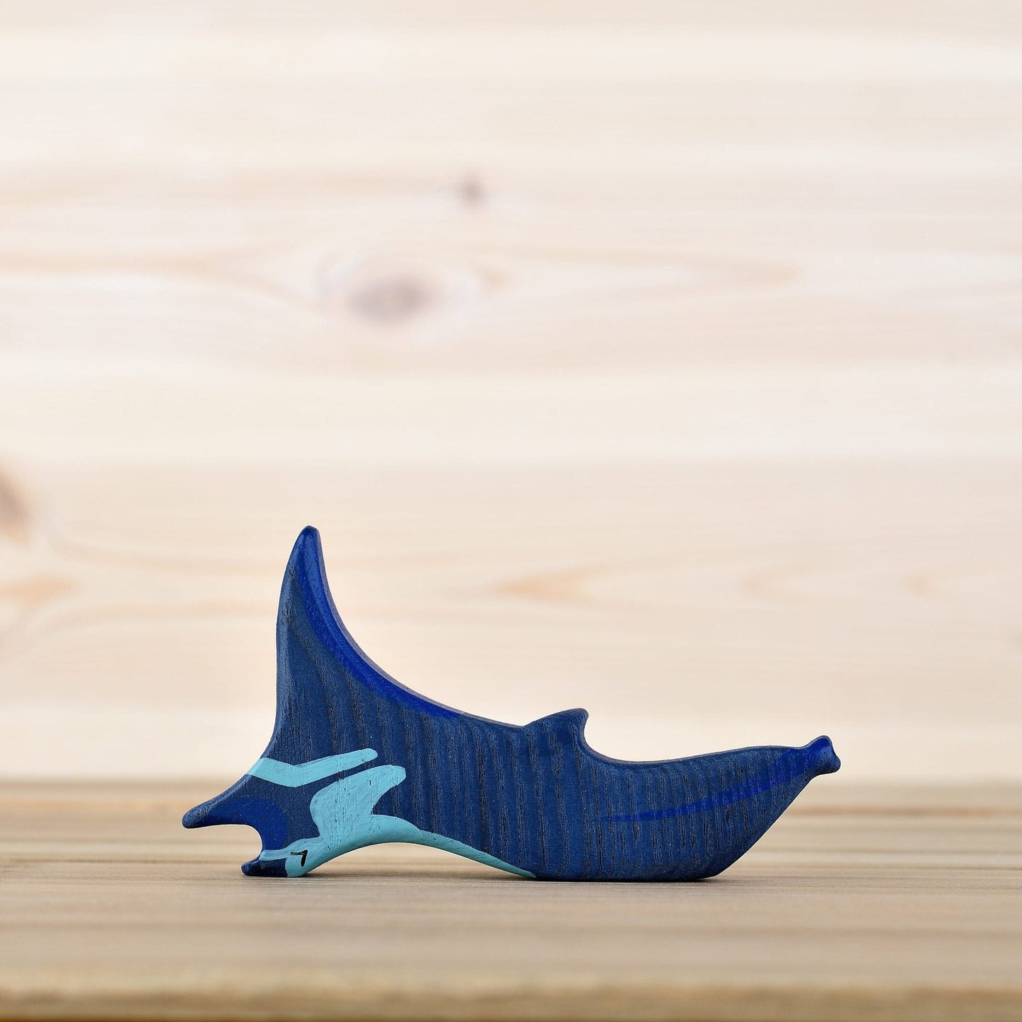 Wooden Manta toy
