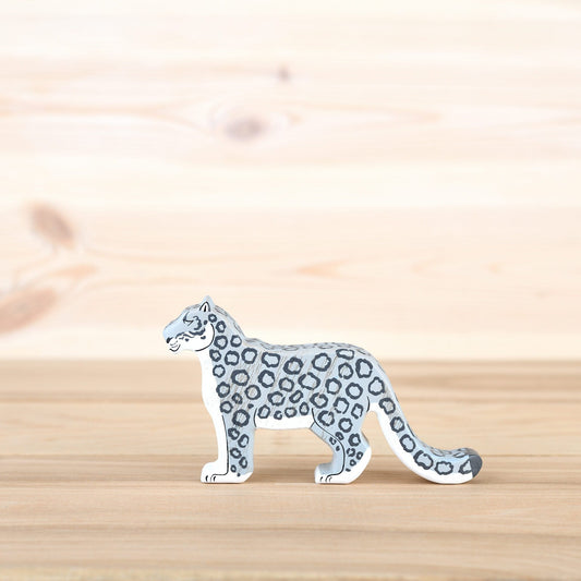 Wooden snow leopard figurine ounce