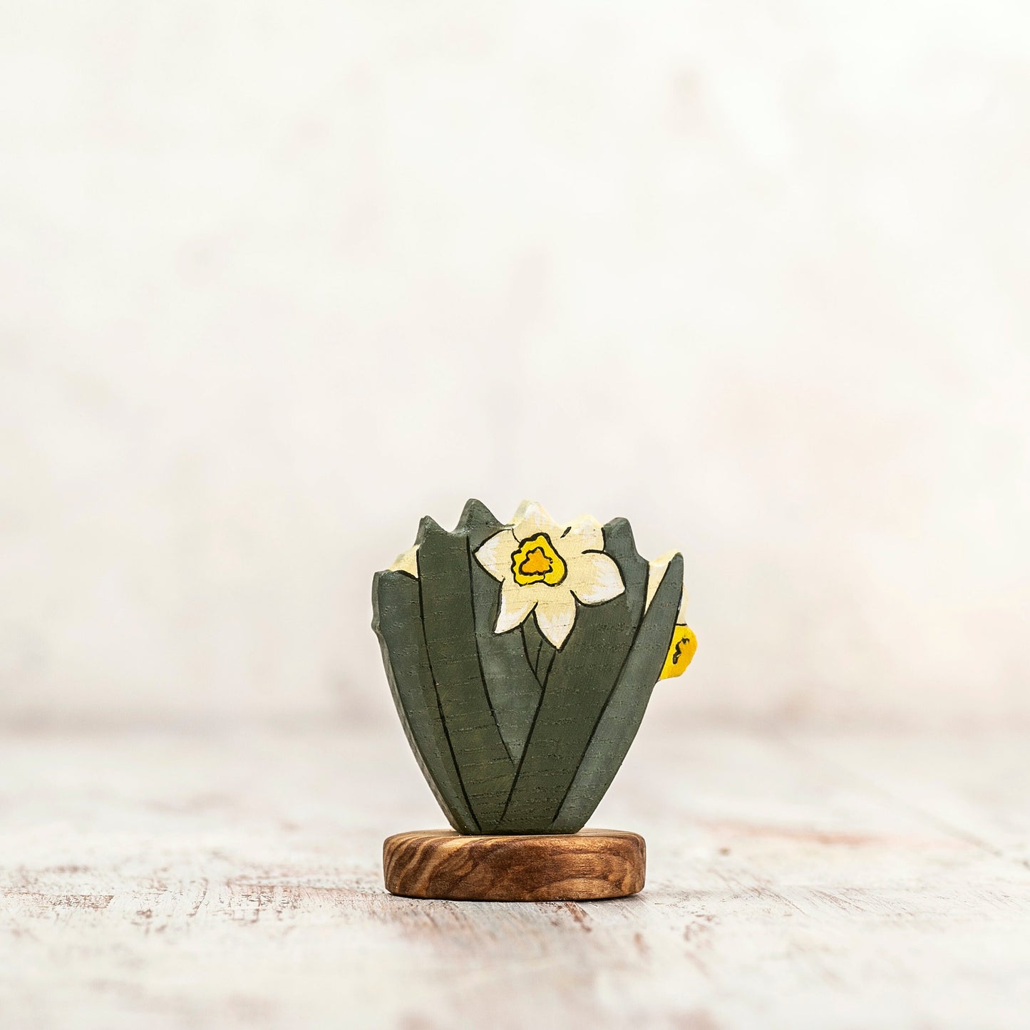Wooden Daffodil Flower Toy